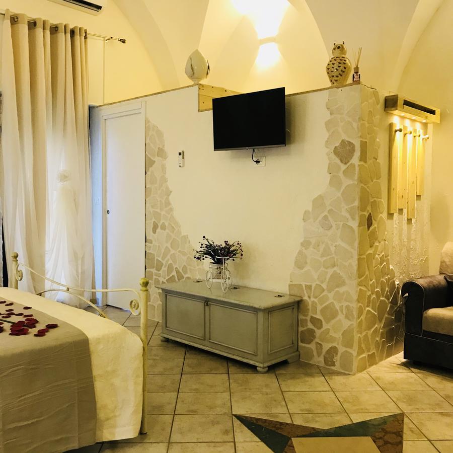 26 Suite Home Ostuni Exterior photo