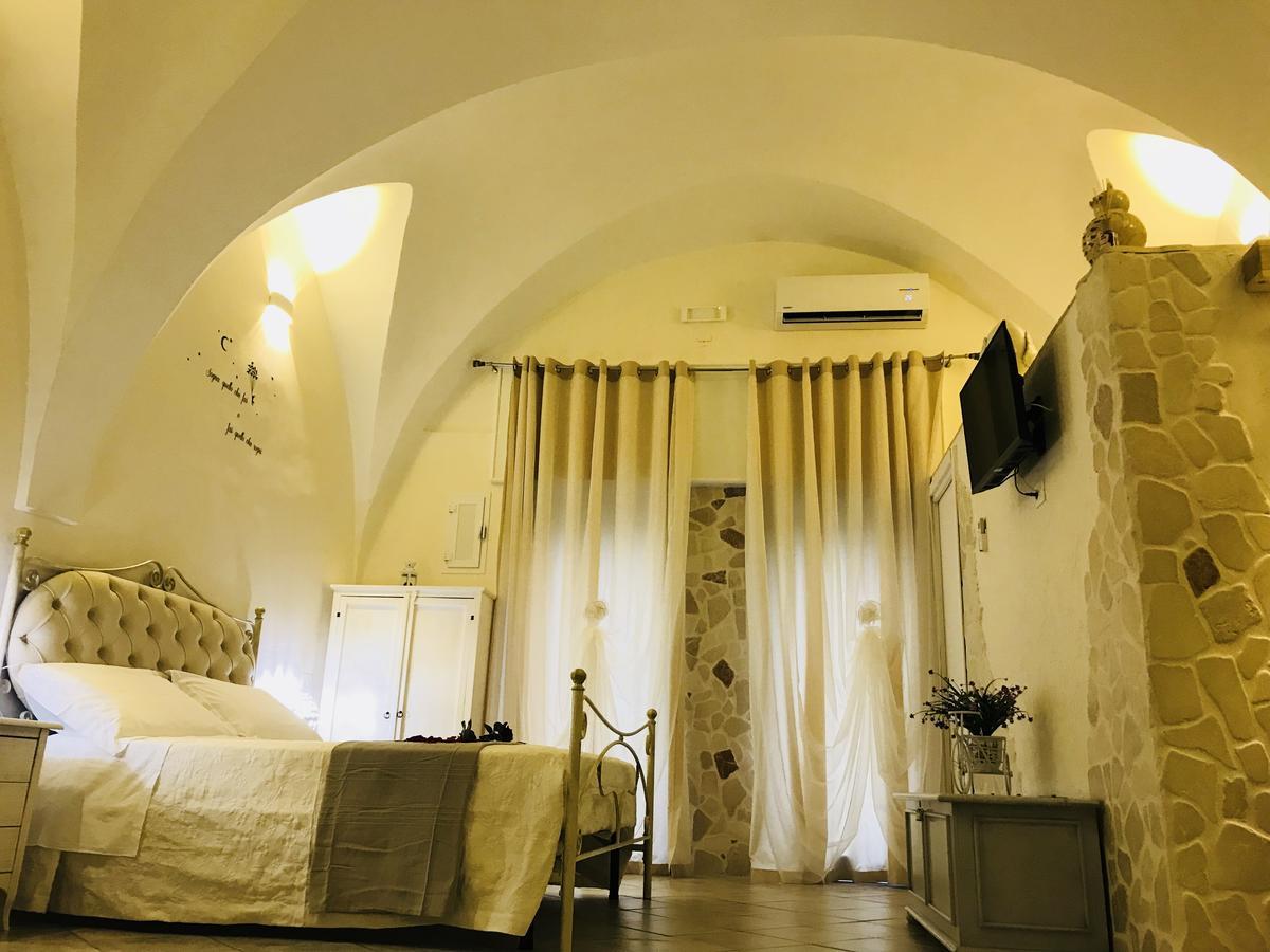 26 Suite Home Ostuni Exterior photo
