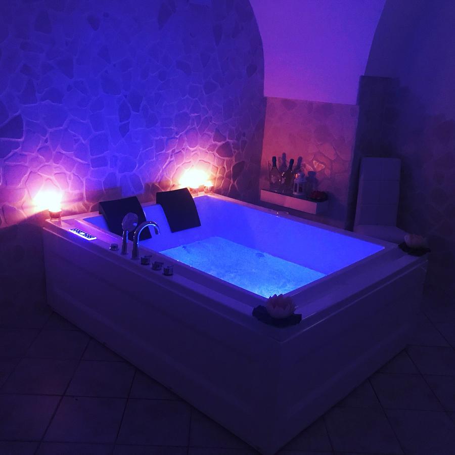 26 Suite Home Ostuni Exterior photo